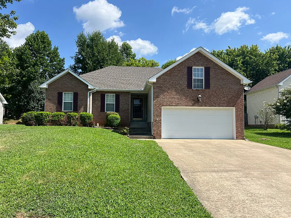 3427 Poplar Hl