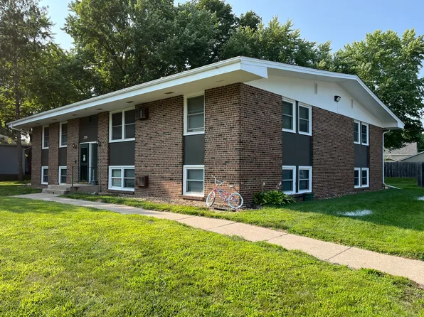 320 Spruce Dr E #8, Annandale, MN 55302