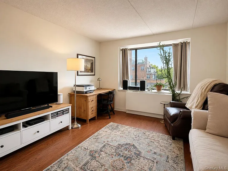 50 Columbus Ave #317 — Photo 6