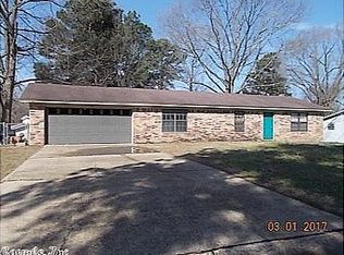 32 Crain Dr, Bryant, AR 72022