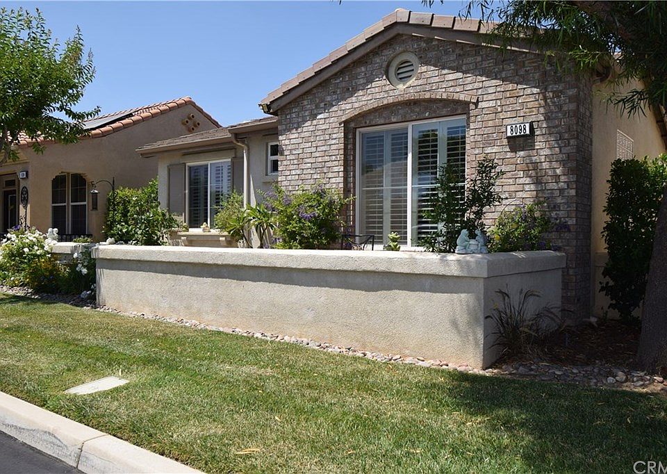 1st image of 8098 Hazeltine Ln