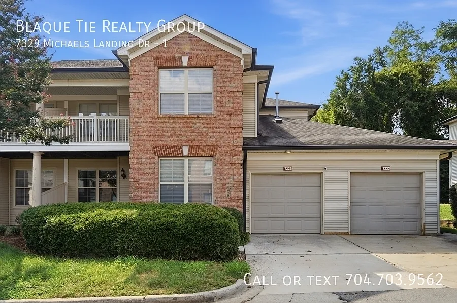 2 bed, $1,895 — Photo 1