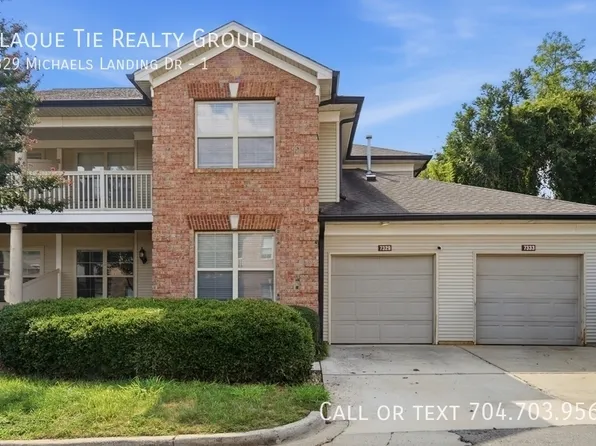 7329 Michaels Landing Dr, Charlotte, NC