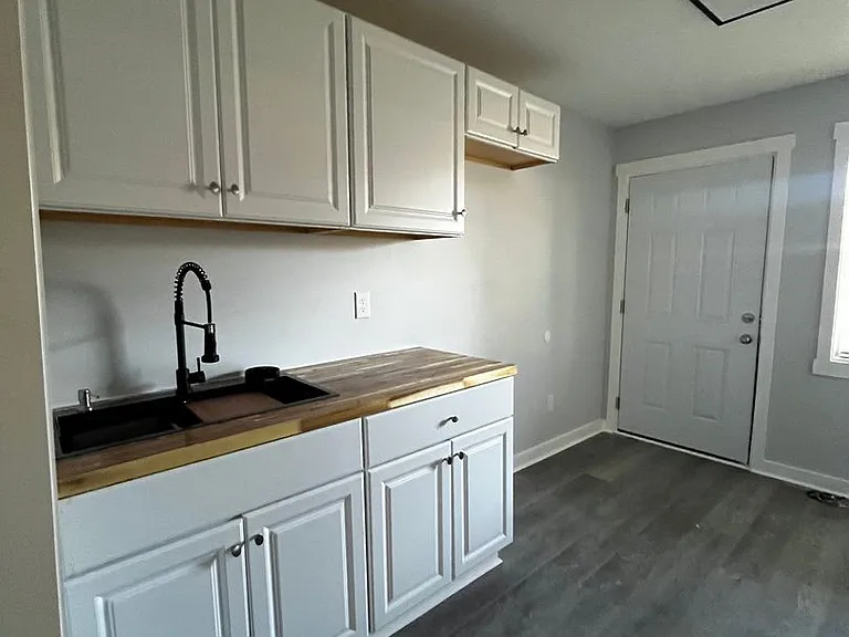 3010 Clopton St SW — Photo 2
