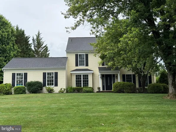 312 Bolton Ln, Downingtown, PA 19335