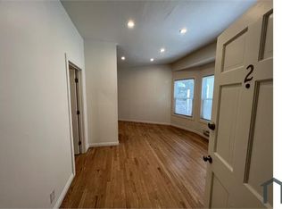 532 25th St APT 2, Oakland, CA 94612