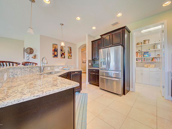 5th image of 8202 Strom Park Dr