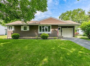 79 Morrow Dr, Rochester, NY 14616