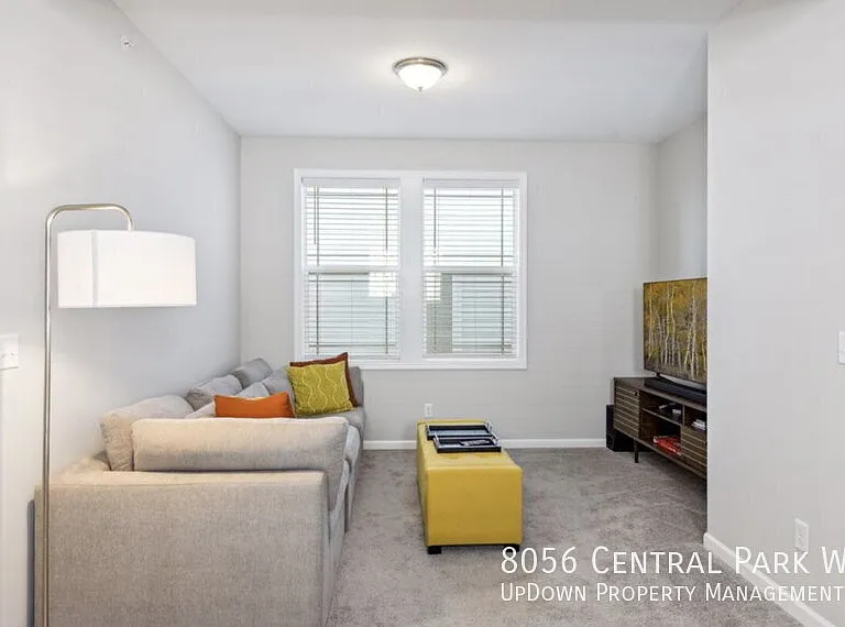 8056 Central Park Way N — Photo 23