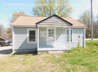 921 Willow Rd, Greensboro, NC 27401