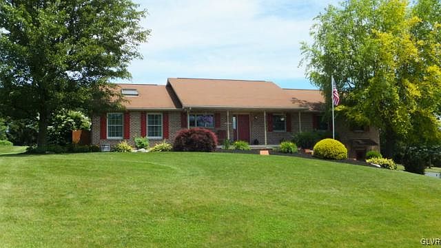 1st image of 5347 Debra Dr N