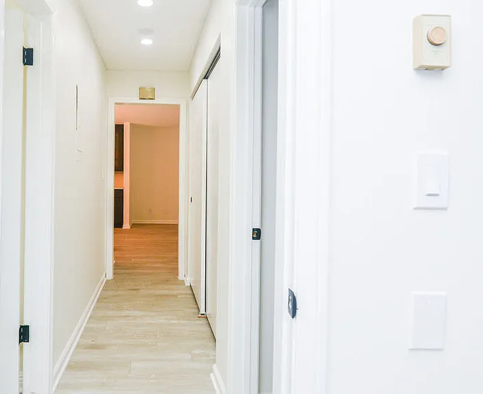 2602 Carnegie Ln #1 — Photo 23
