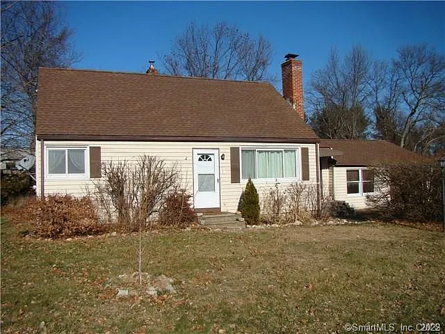 100 Loftus Cir — Photo 1