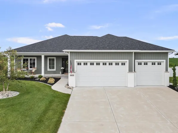 5835 Pigeon Creek Rd, Bettendorf, IA 52722