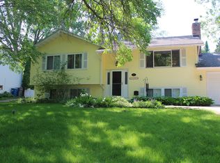 12185 70th Ave N, Maple Grove, MN 55369