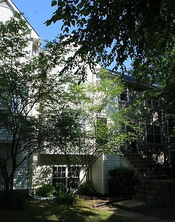 2nd image of 7220 Mahogany Dr #5