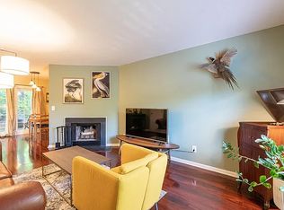 104 Marlowe Ct, Carrboro, NC 27510