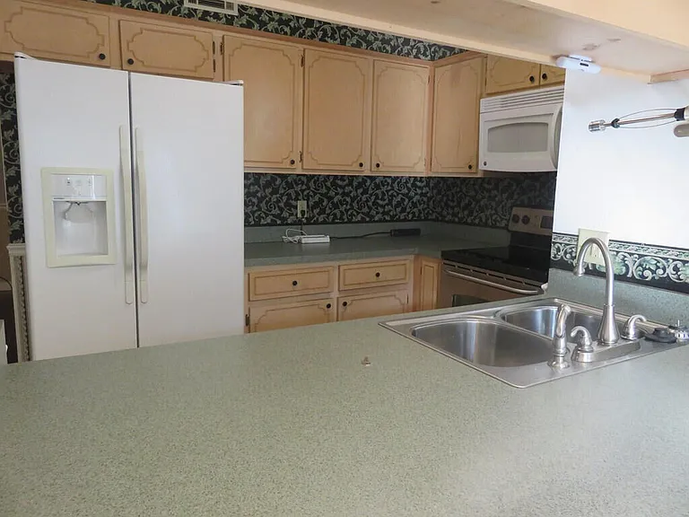 3508 Prestwick Dr — Photo 14