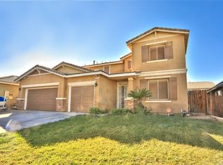 9030 Guadalupe Ave, Oak Hills, CA 92344