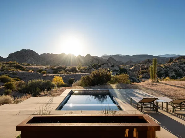 5494 Bronco Rd, Pioneertown, CA 92268