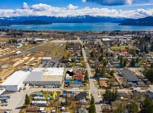 1118 Chestnut St, Sandpoint, ID 83864