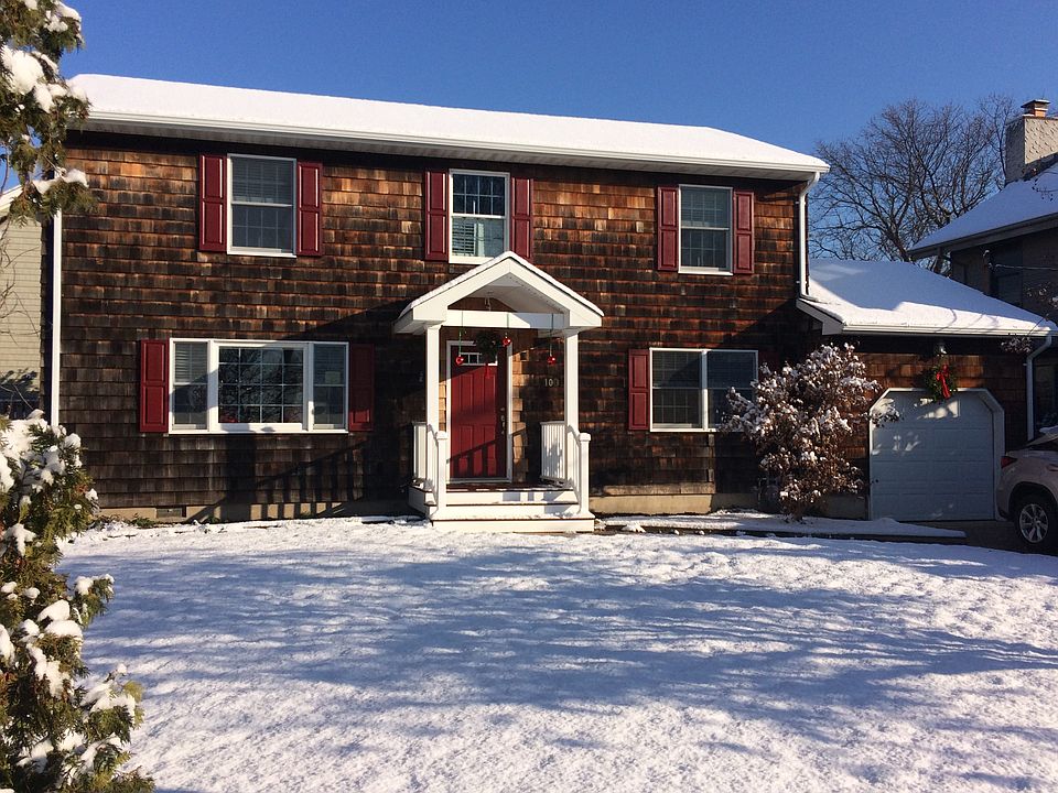 2nd image of 108 Osborne Ave