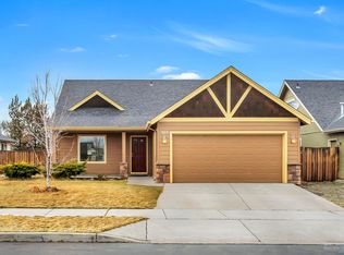 269 NW 27th Ct, Redmond, OR 97756