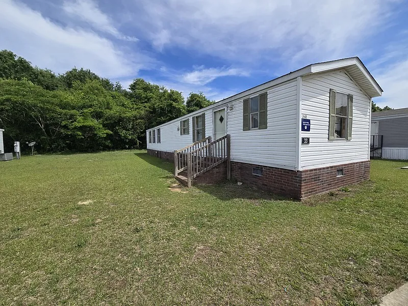 2502 Cattail Cir #33