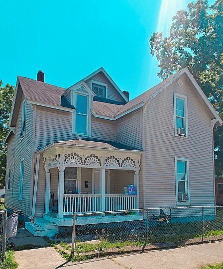 1st image of 563 W Taylor St #Up