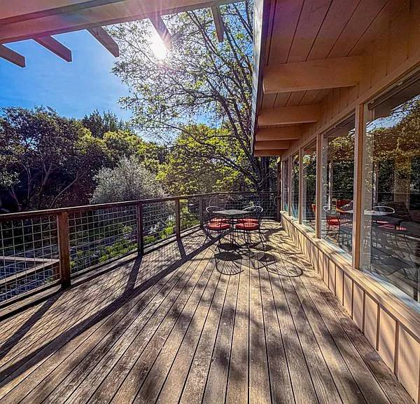 1560 Ronne Dr — Photo 31