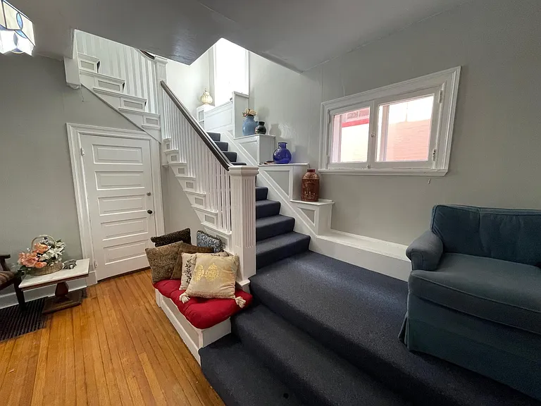 1346 N Downing St #B — Photo 6