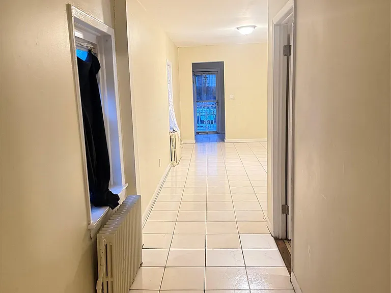 33 Kingston Ave #1 — Photo 3