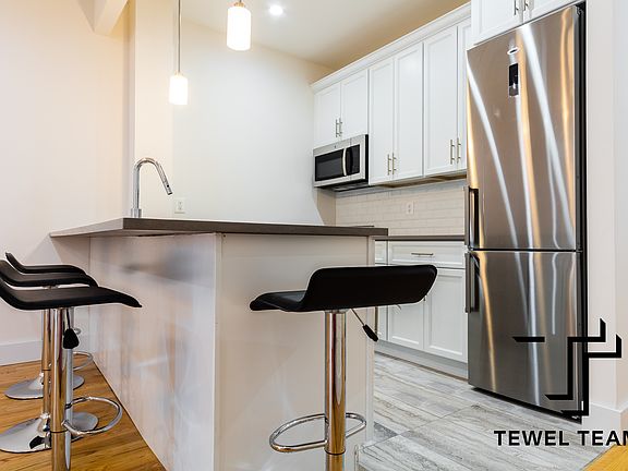 3rd image of 2285 Adam C Powell Blvd #3N