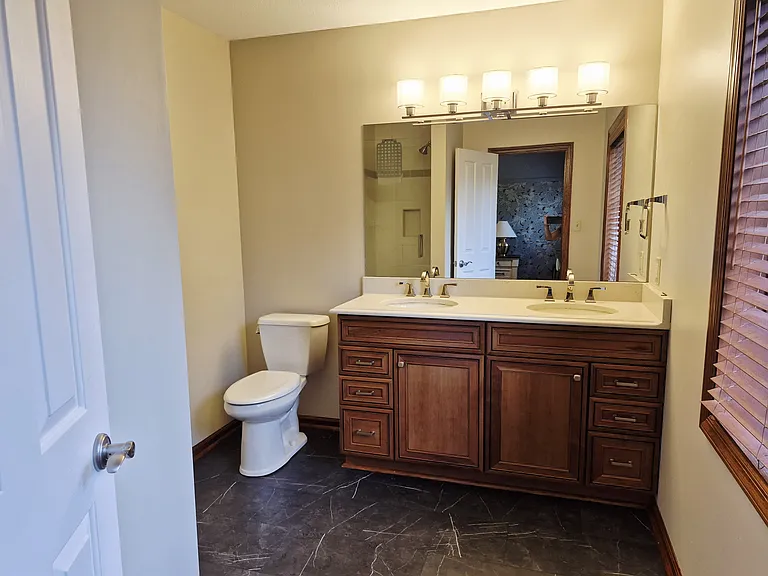 1589 Stone Mansion Dr — Photo 11