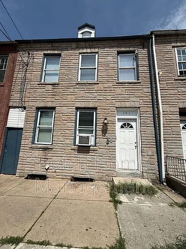 141 S Prince St #2 Photo 1