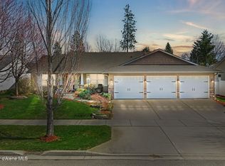 7410 N Barbie St, Coeur D Alene, ID 83815