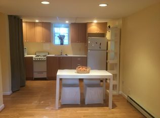 816 Woodside Pkwy, Silver Spring, MD 20910