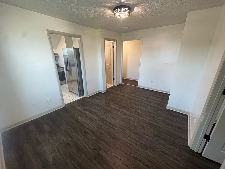 1527 Fuller St — Photo 9