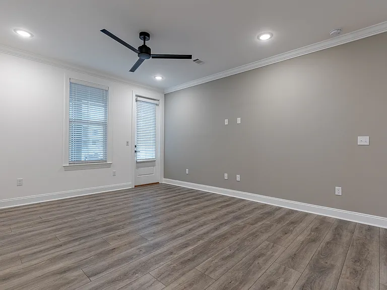 Residences at 393 North Apartments — Photo 2