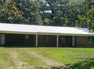 16 D Newcomb Rd, Deville, LA 71328