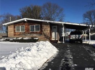 48 Sunset Dr, Centereach, NY 11720