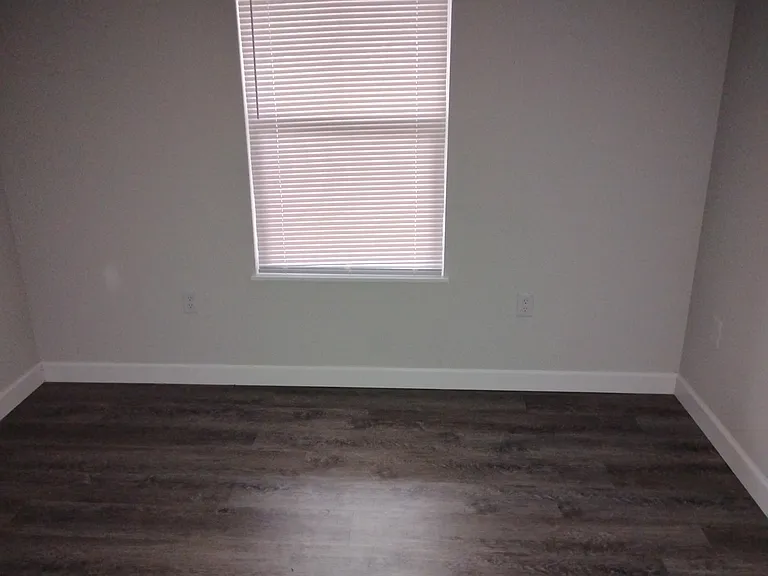 510 E Johnson Ave #B — Photo 6