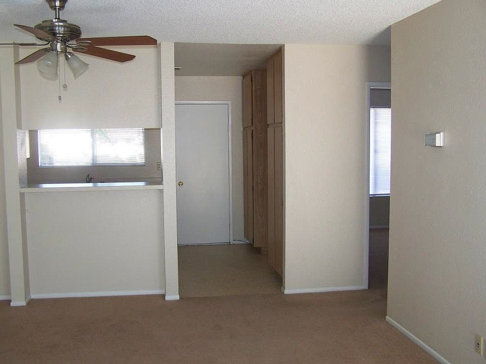 2nd image of 57456 Lupine Dr APT 1