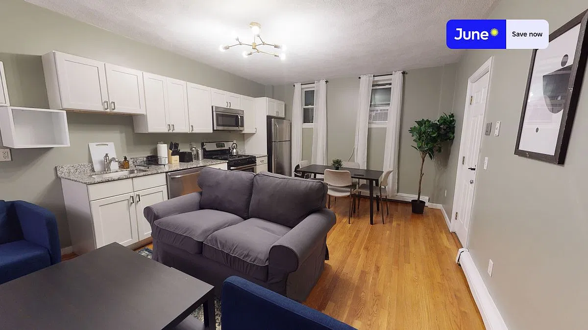 36 N Bennet St — Photo 1