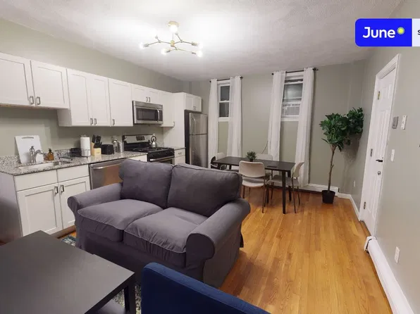 36 N Bennet St APT 1, Boston, MA 02113