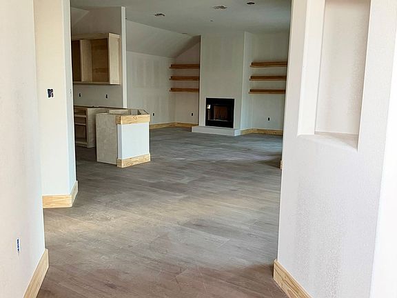 2nd image of 4278 Rimrock Cir