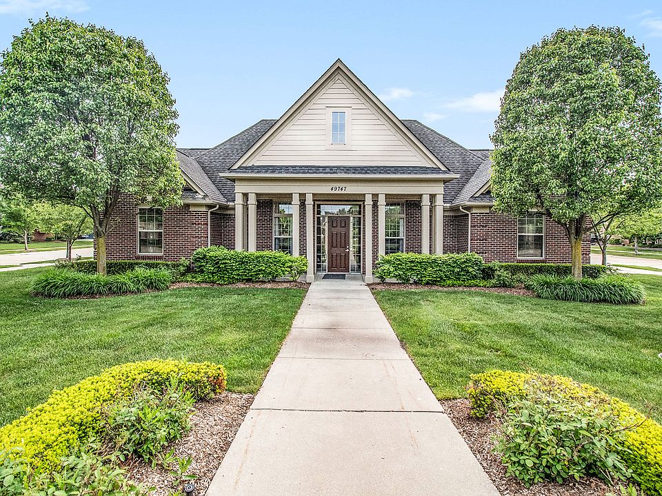 1st image of 49724 Sable Creek Dr
