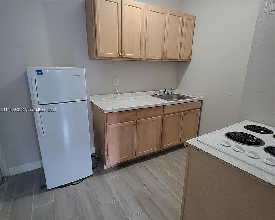 1st image of 3960 NW 190th St