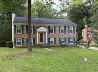 410 Duvall Ln, Annapolis, MD 21403