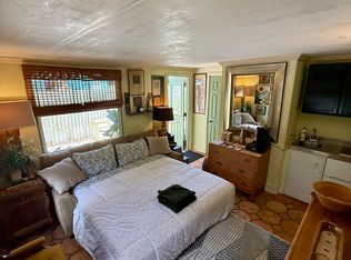 107 SW 6th St, Delray Beach, FL 33444